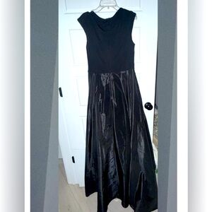 Rickie Freeman Teri Jon jersey top taffeta skirt Crepe Black Dress Gown sz. 10